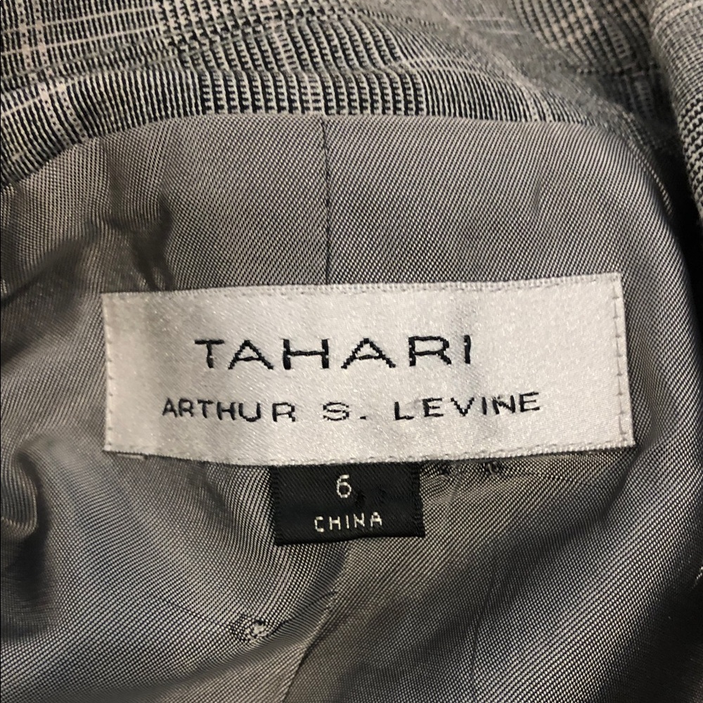 Tahari ASL Gray Plaid Women's Blazer Two Button Front Lapel Notch Collar Preppy - Picture 7 of 10